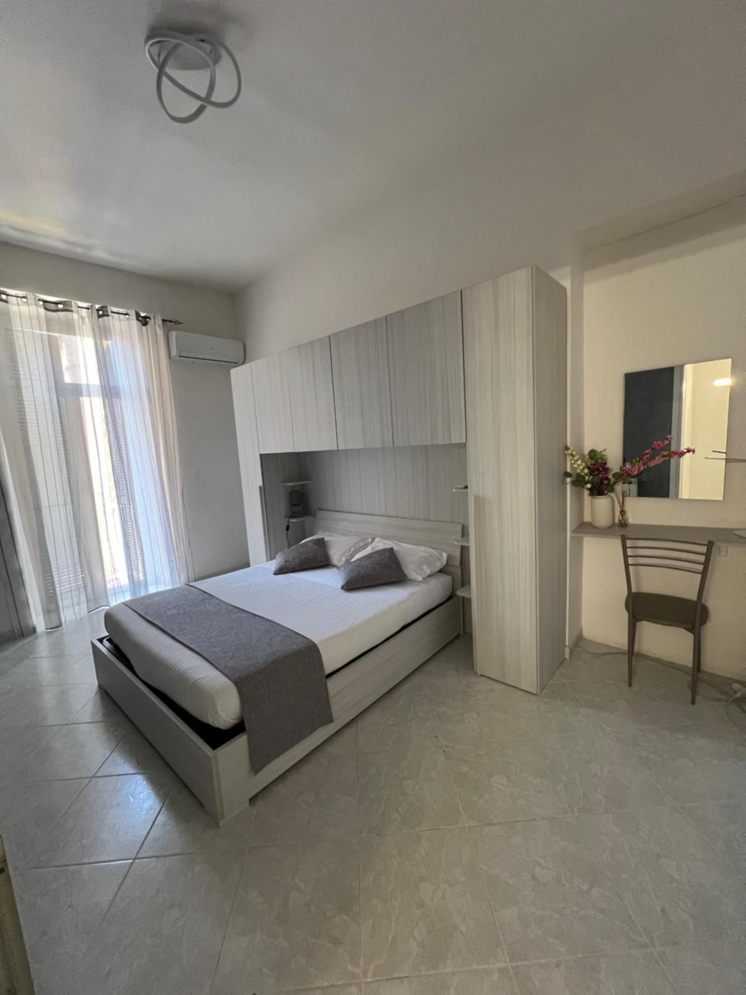 Port House Apartamento Civitavecchia Exterior foto